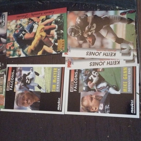 Atlanta Falcons FB Cards - Picture 4 of 6